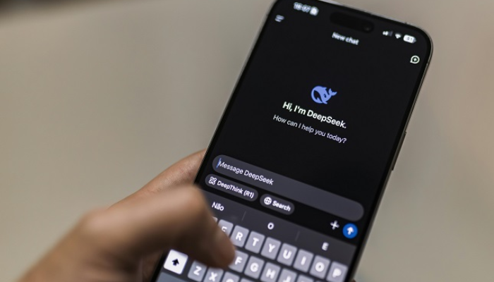 chatbot technology aggr8tech