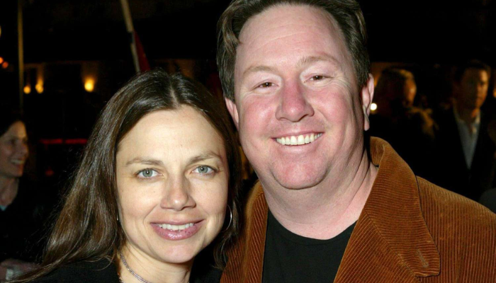 justine bateman husband